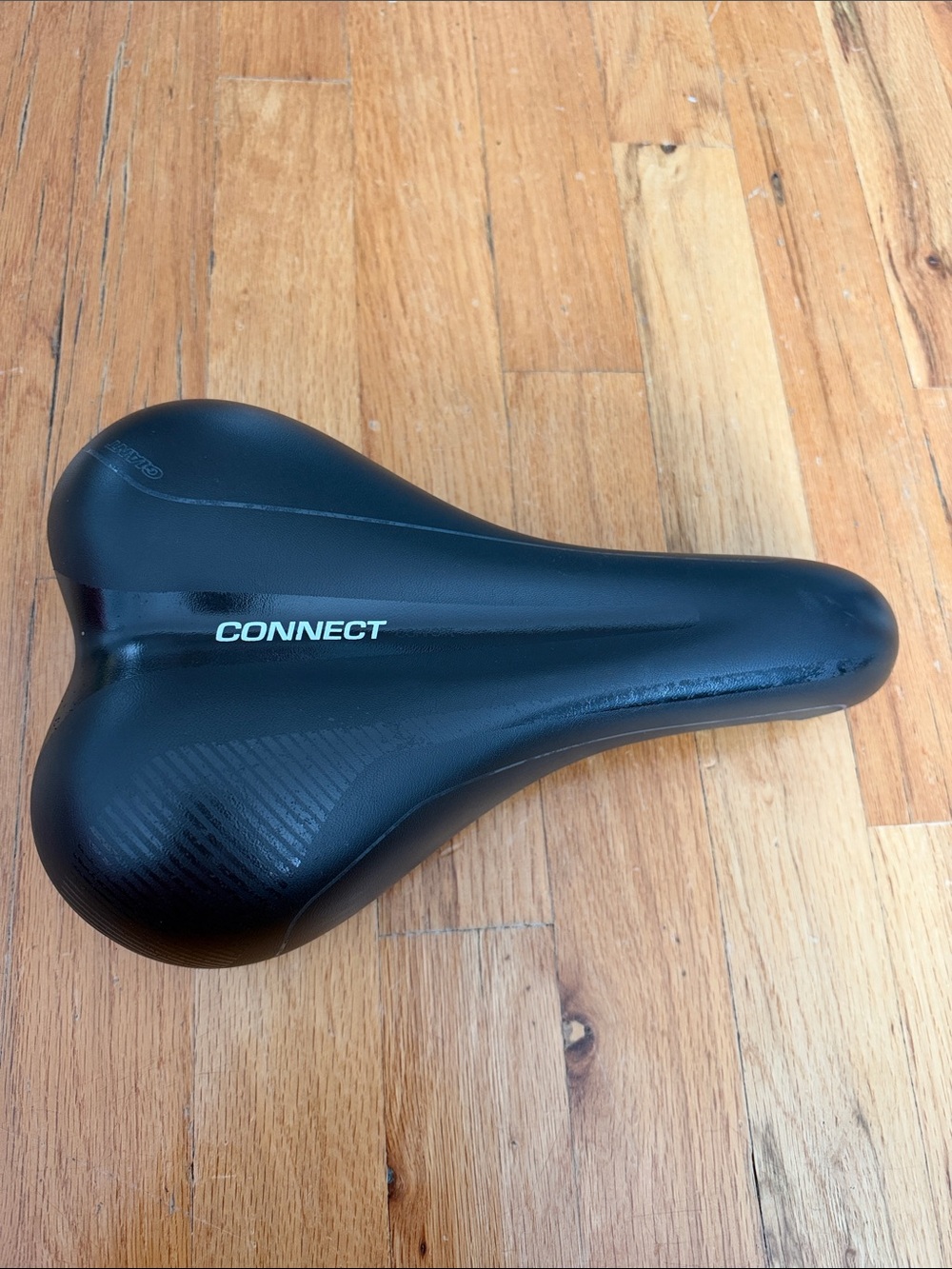 Giant Connect Black Comfort Bike Saddle Great Condition